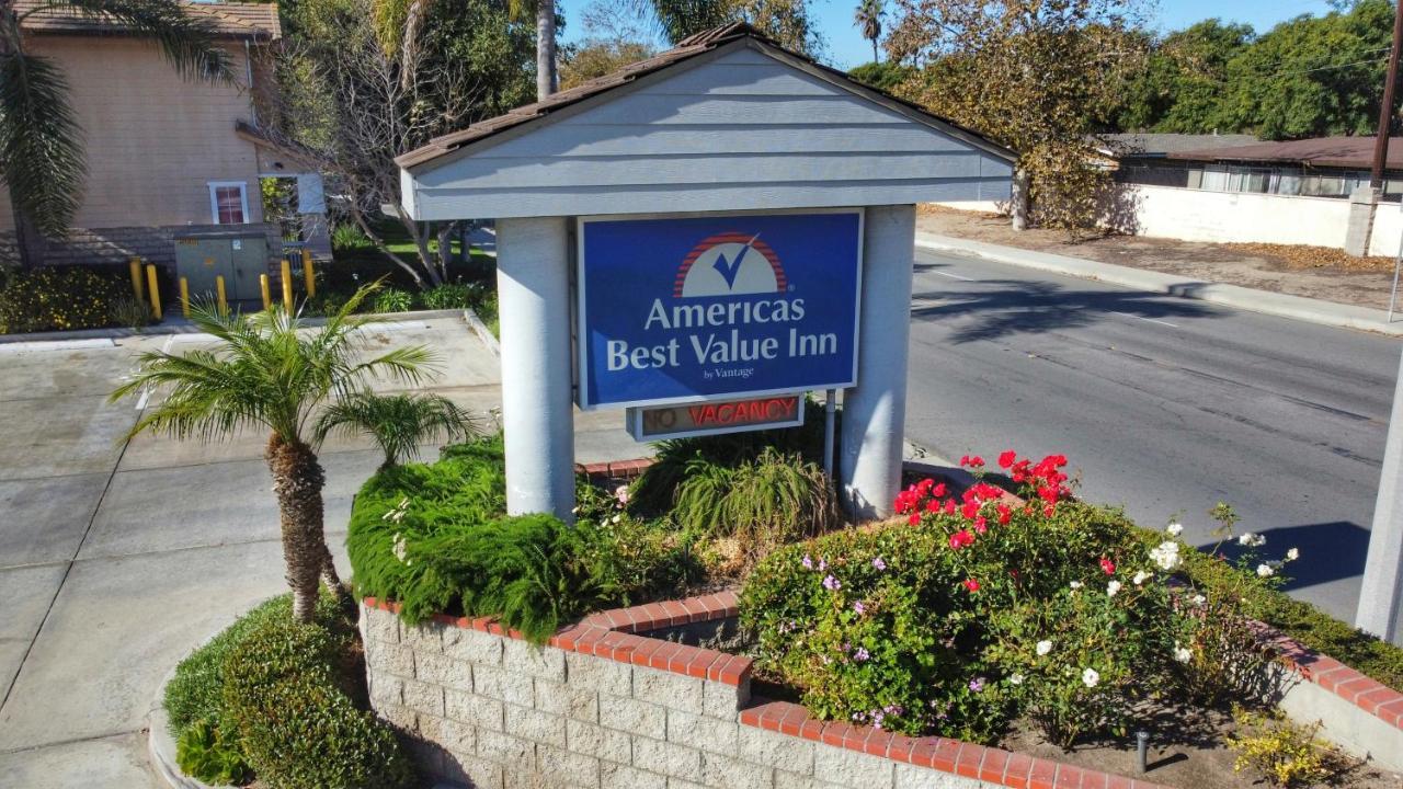 Americas Best Value Inn Oxnard-Port Hueneme Kültér fotó