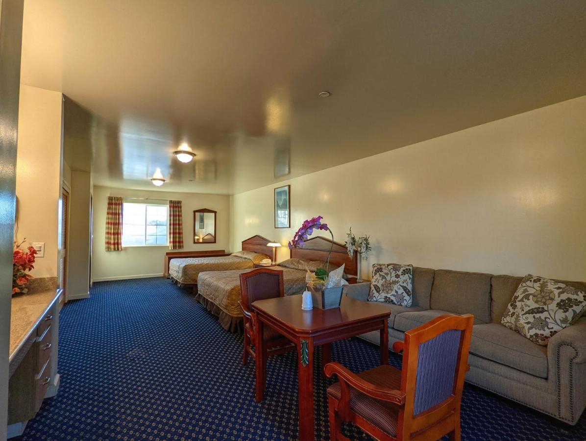 Americas Best Value Inn Oxnard-Port Hueneme Kültér fotó